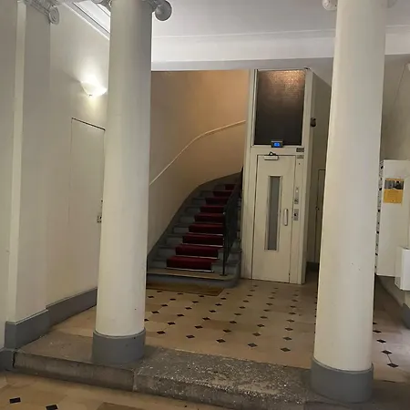 Cosy Opera With Lift Ascenseur شقة